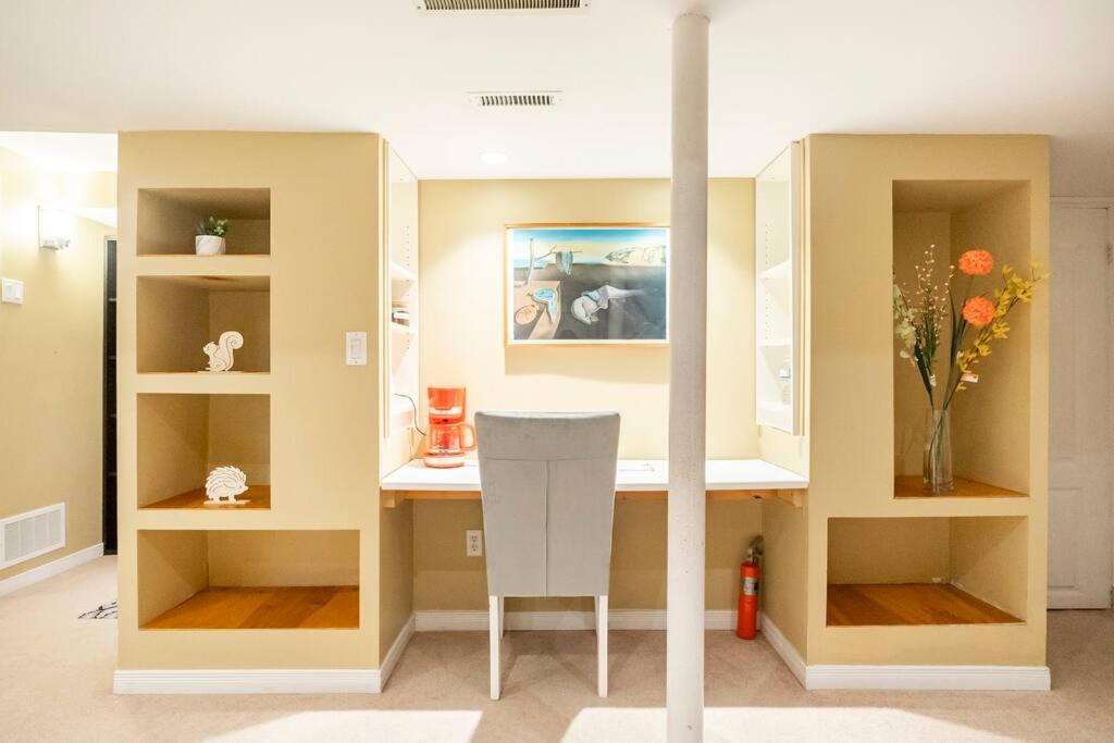 Apartment Cozy In Newmarket